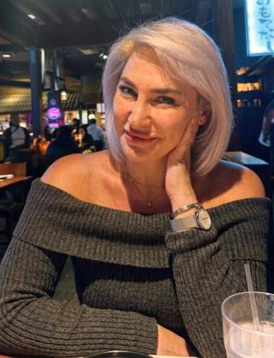 chat rencontre - Limoges - Conversations croustillantes à Limoges : une milf qui aime discuter sans tabou