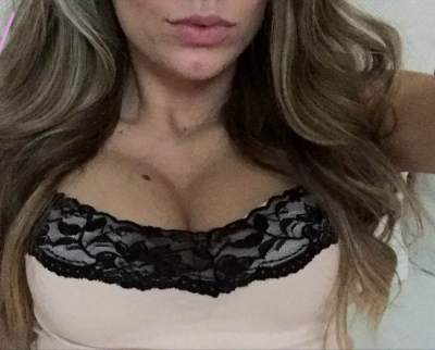 chat rencontre - Dunkerque - Cherches-tu une conversation coquine avec une femme plantureuse à Dunkerque?